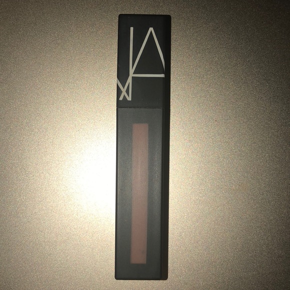 NARS POWER MATTE LIP PIGMENT // SHADE : GET IT ON - Picture 1 of 2